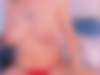 Live cam show with VickkyCandy - Moaning on luckytryst.com