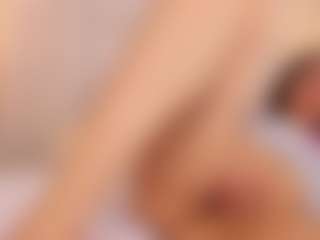 VickkyCandy's Live Sex Cam Show