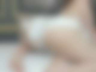 VickkyCandy's Live Sex Cam Show