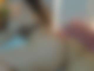 Live cam show with VickkyCandy - Moaning on fapnchat