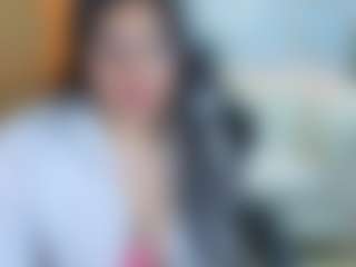 Live cam show with Violet-Tf - Average on Milfs Live