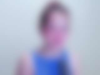Live cam show with Amaravelvett - Small Tits on AdultVida.com