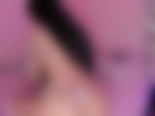 Live cam show with Angeelblosoom - Skinny on Dare Cams