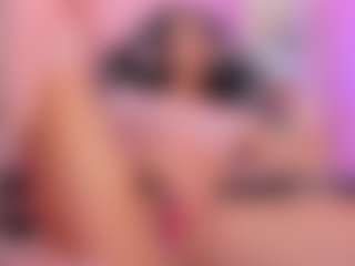 Live cam show with Angeelblosoom - Tease on Hubzter Live