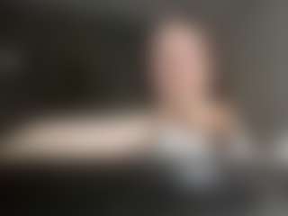 Tate's Live Sex Cam Show