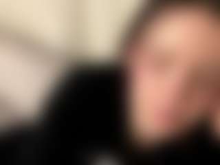 Tate's Live Sex Cam Show