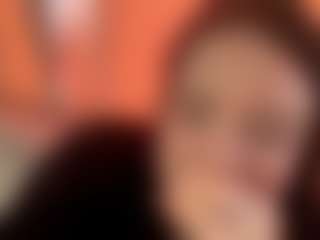 Live cam show with Tate - Joi on eurowanks.com