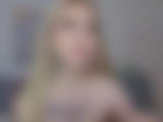 ArmaniiDavis's Live Sex Cam Show