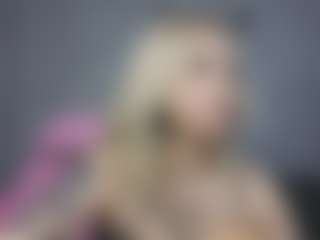 Live cam show with ArmaniiDavis - Handjob on SinfulBabes