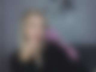Live cam show with ArmaniiDavis - Blonde Hair on Hubzter Live