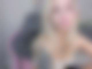 Live cam show with ArmaniiDavis - BBW on Camiplay Live