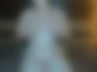 Live cam show with AudreyAustin - Fingering on Mixed Magazine Live