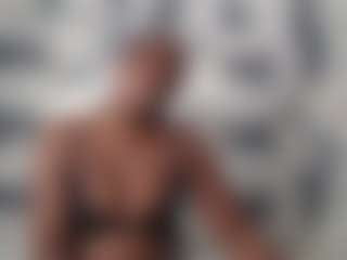 CurvyJ255's Live Sex Cam Show