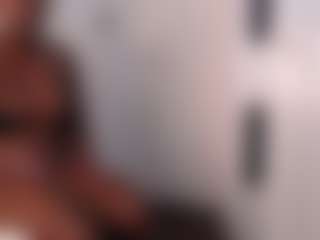 Live cam show with CurvyJ255 - Ass Clapping on Camsoda