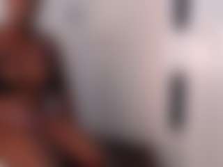 Live cam show with CurvyJ255 - Ass Clapping on liverealitysex.com