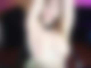 Live cam show with ElinaHarper69 - Tittyfuck on Milfs Live