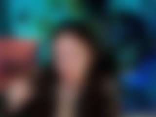 Live cam show with Eva-Leeee - Role Play on CamClone