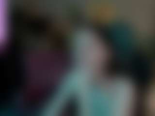 Live cam show with Eva-Leeee - College on Soda Cam