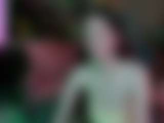 Live cam show with Eva-Leeee - Pretty on nudelive.tv