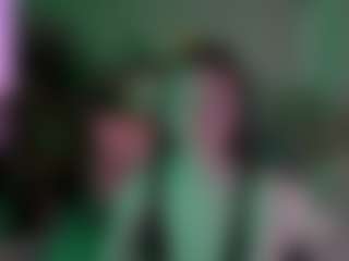 Live cam show with Eva-Leeee - Spank Brown Hair on Soda Cam