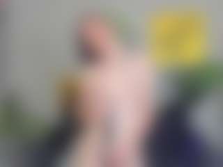 Spettacolo in cam dal vivo con Eva-Leeee - Bra su Camsoda
