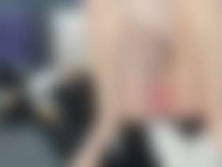 Live cam show with Eva-Leeee - Pretty on liverealitysex.com