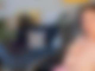 Live cam show with Eva-Leeee - White on infinitiblacc.com