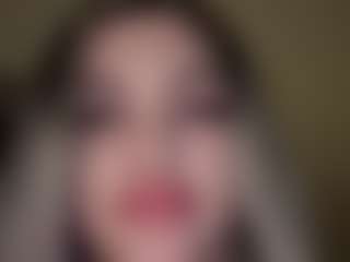 EvelynTaisia's Live Sex Cam Show