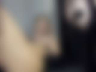 Live cam show with EvelynTaisia - Smoking on alttransgirls