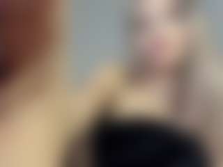 Live cam show with EvelynTaisia - Smoking on CamSodaAdn
