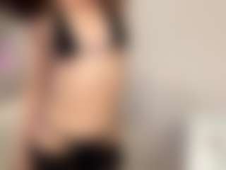 FrancineHudley's Live Sex Cam Show
