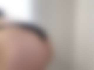Live cam show with FrancineHudley - New Squirt on Sex Cam Show