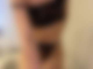 Live cam show with FrancineHudley - BBW on SpunkLive