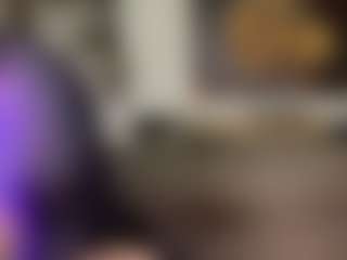 Live-Cam-Show mit Gabyveli - Drinking auf Camsoda