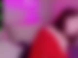 Live cam show with Gloria - Red Hair on CamwithHer