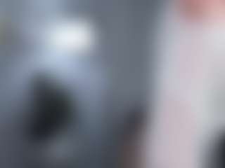 Live cam show with Gloria - Red Hair on AdultVida.com