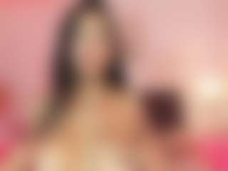Live cam show with HanaSmitth - Twerk on Camsoda
