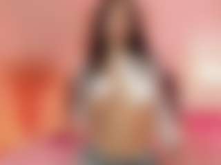 Live cam show with HanaSmitth - BBW Teen (18+) on CamwithHer