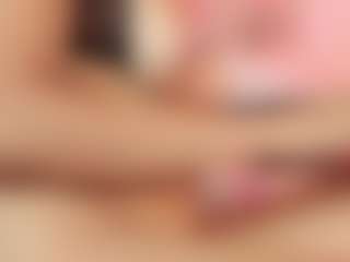 Live cam show with HanaSmitth - Strip on slutload