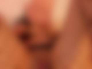 Live cam show with HanaSmitth - Brown Eyes Curvy on slutload