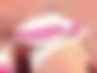 Live cam show with HanaSmitth - Fingering on Camsoda