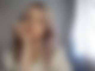 Flora's Live Sex Cam Show