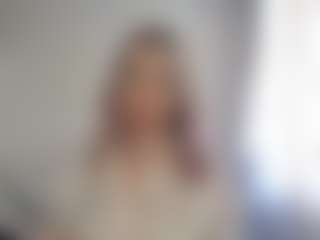 Flora's Live Sex Cam Show