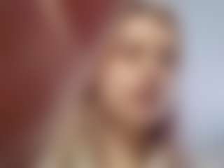 Flora's Live Sex Cam Show