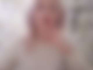 Flora's Live Sex Cam Show