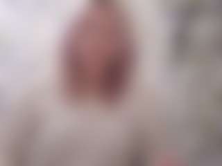 Flora's Live Sex Cam Show
