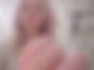 Flora's Live Sex Cam Show