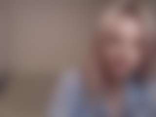 Flora's Live Sex Cam Show