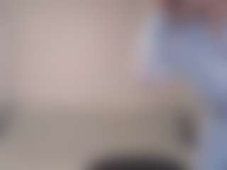 Flora's Live Sex Cam Show