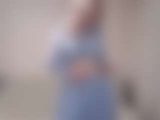 Flora's Live Sex Cam Show
